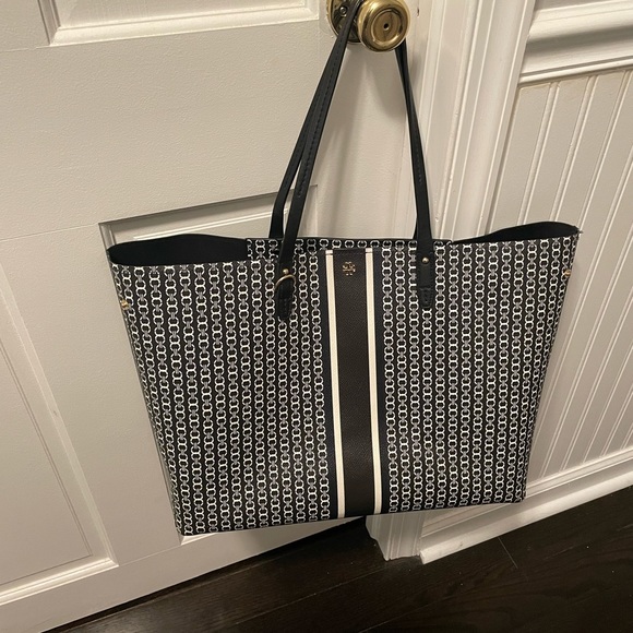 Tory Burch Gemini Tote Bag - Picture 3 of 10